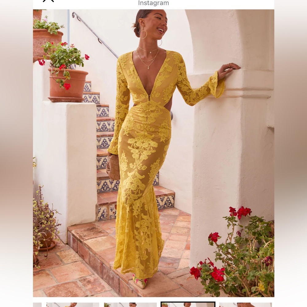 Vici Sunshine Lace Maxi Dress